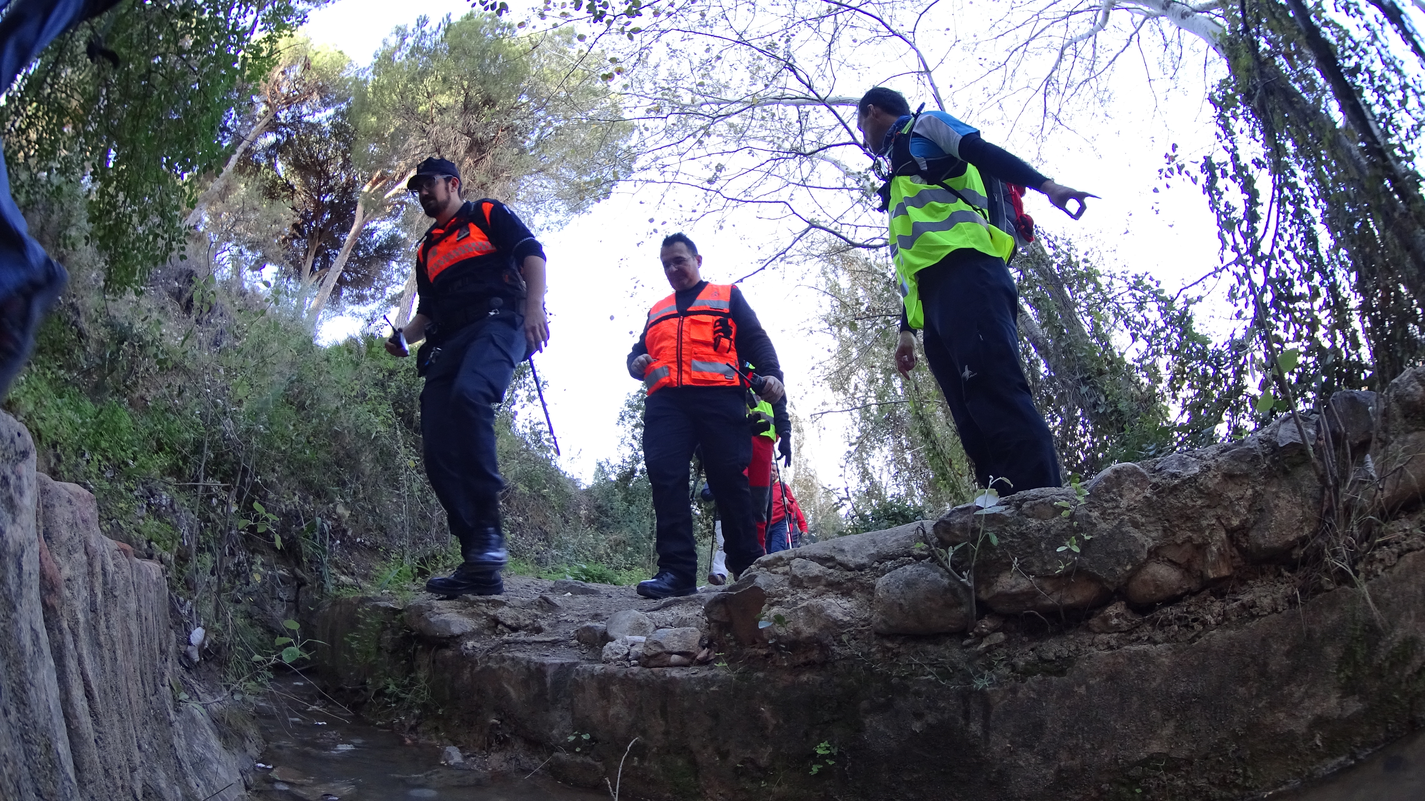 Nos acompaña Protección Civil de Málaga para darnos apoyo durante la travesía